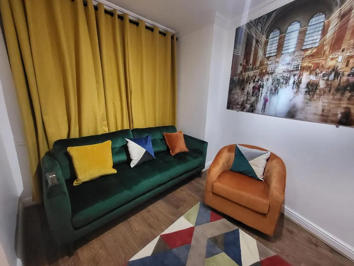 Garland Grangewood Central House, London Apartment United Kingdom