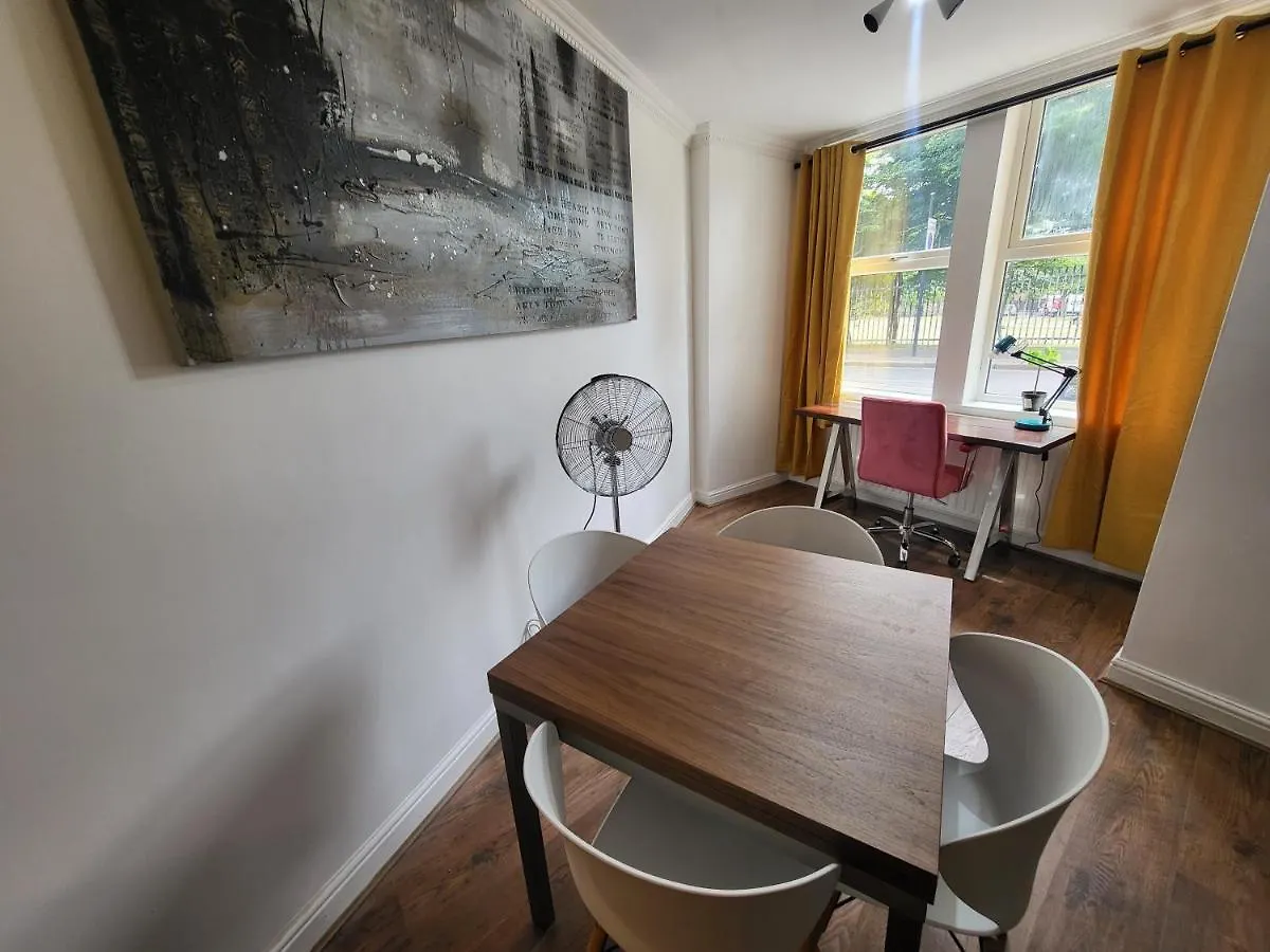 Garland Grangewood Central House, London Apartment United Kingdom